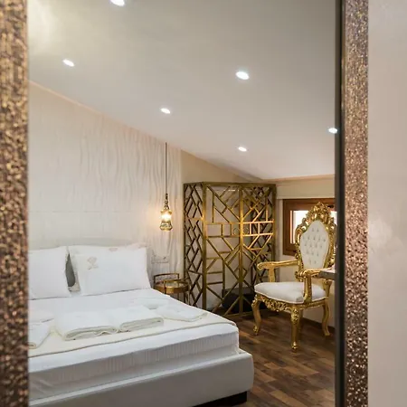 Diamond Luxury Suites Koum Kapi Guest house