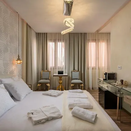 Diamond Luxury Suites Koum Kapi